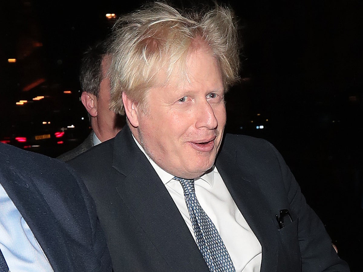 Call for inquiry into Boris Johnson's Checkers dinner with billionaire relative